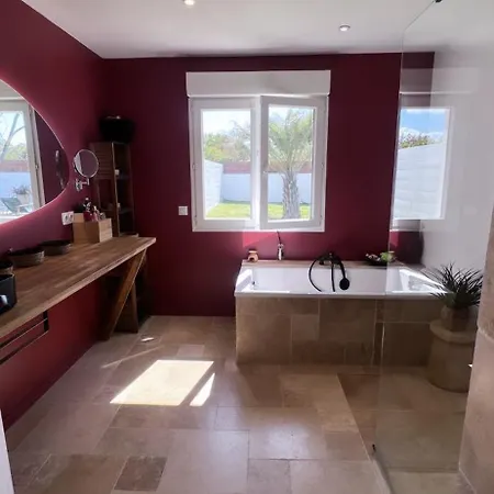 Villa Fabuleuse Maison 3 Avec Piscine Entre Bordeaux Et Saint Emilion